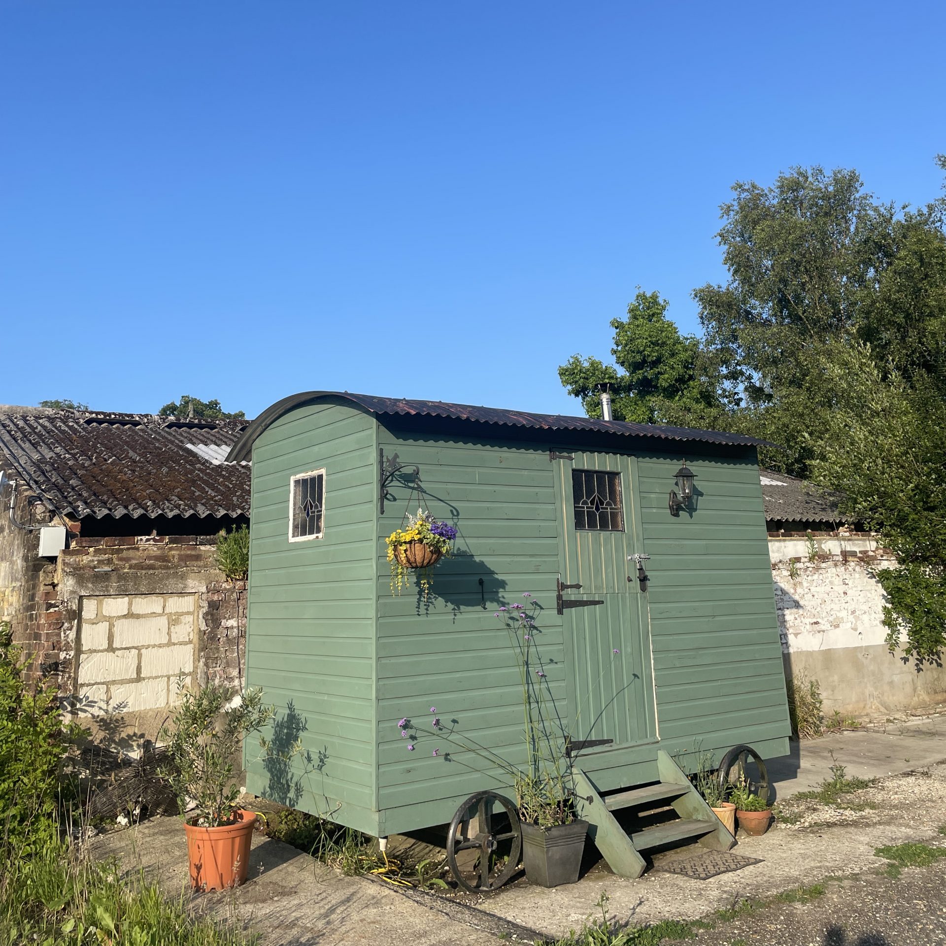 A shepherd's hut treatment space at Spithurst Hub